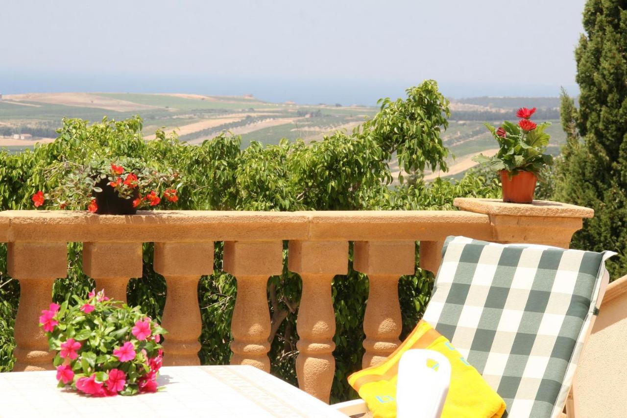 Casa Vacanze Surriano Шакка Екстер'єр фото